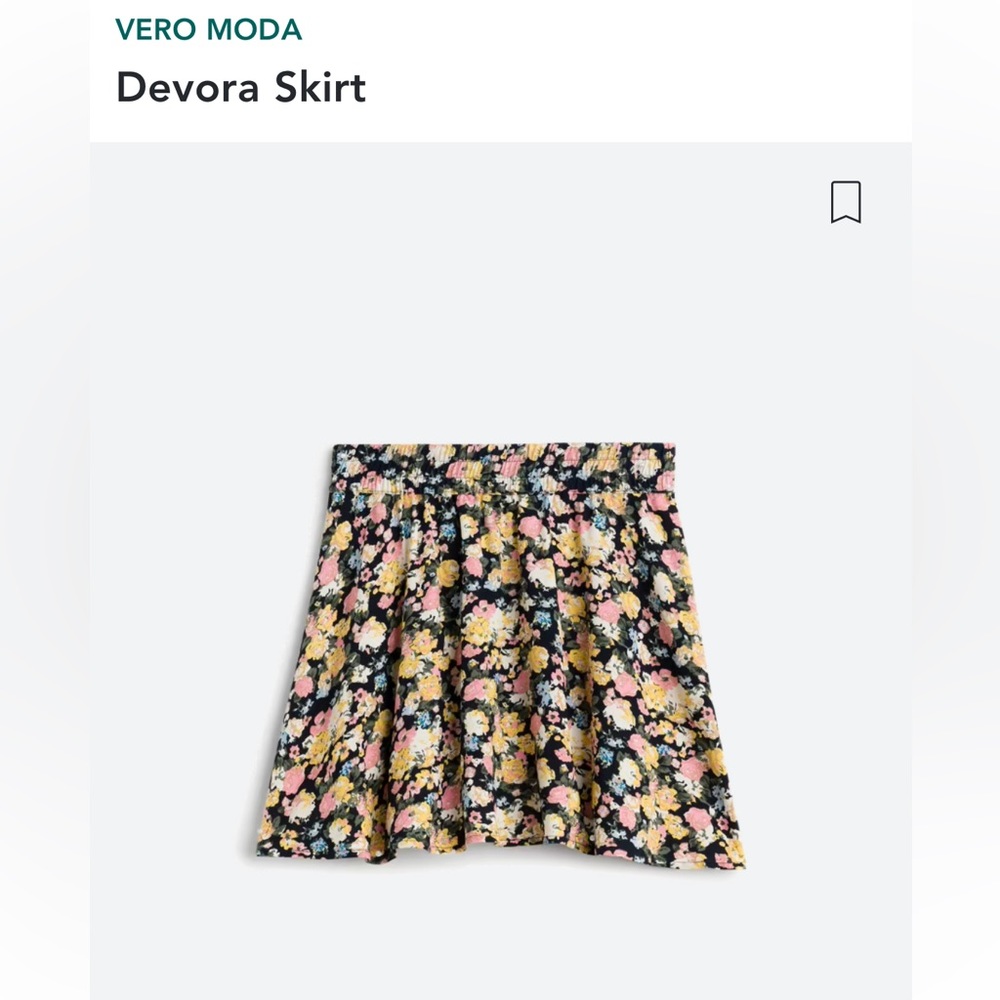 Vero Moda floral skirt size large